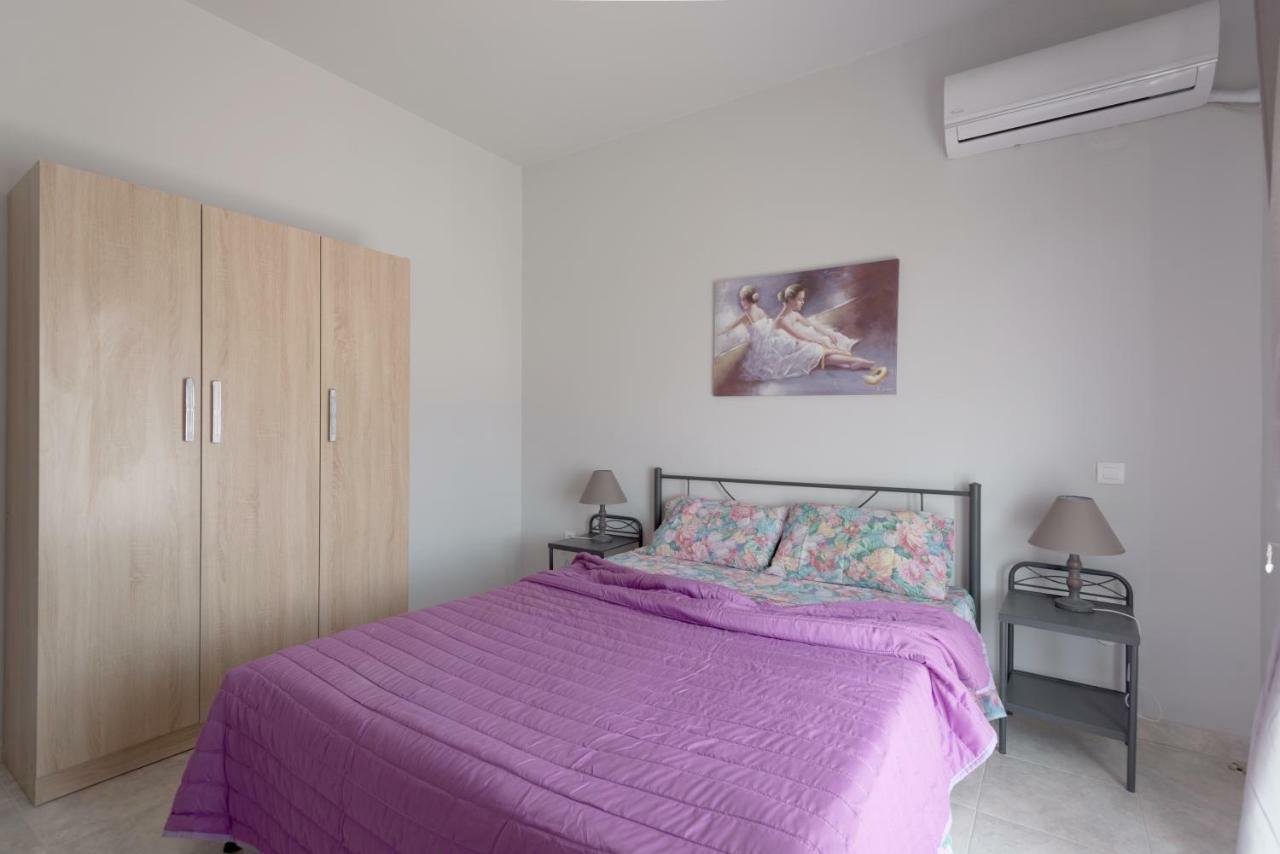 Paulsia Apartments Psinthos Bagian luar foto