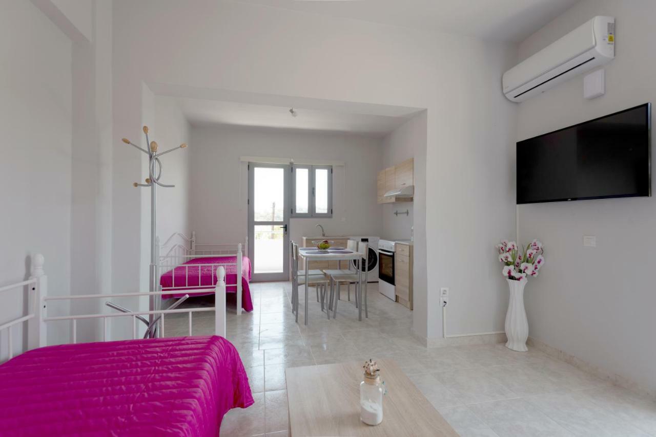 Paulsia Apartments Psinthos Bagian luar foto